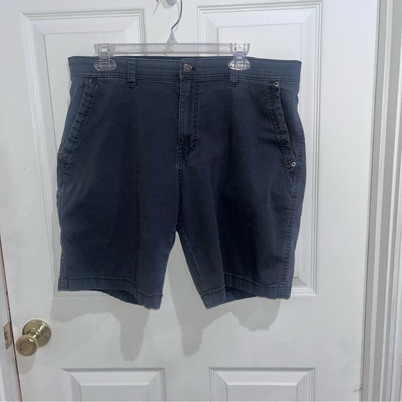 Weatherproof grayFlat Front Shorts/b232-c22 - Picture 1 of 3